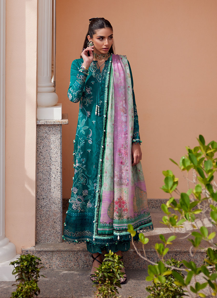 Farah Talib Aziz - WES Luxury Lawn Collection '25