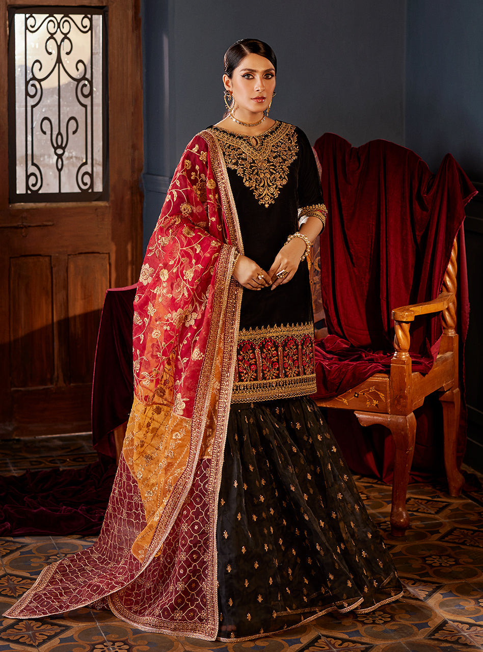 Zainab Chottani - Velvet Unstitched ‘23