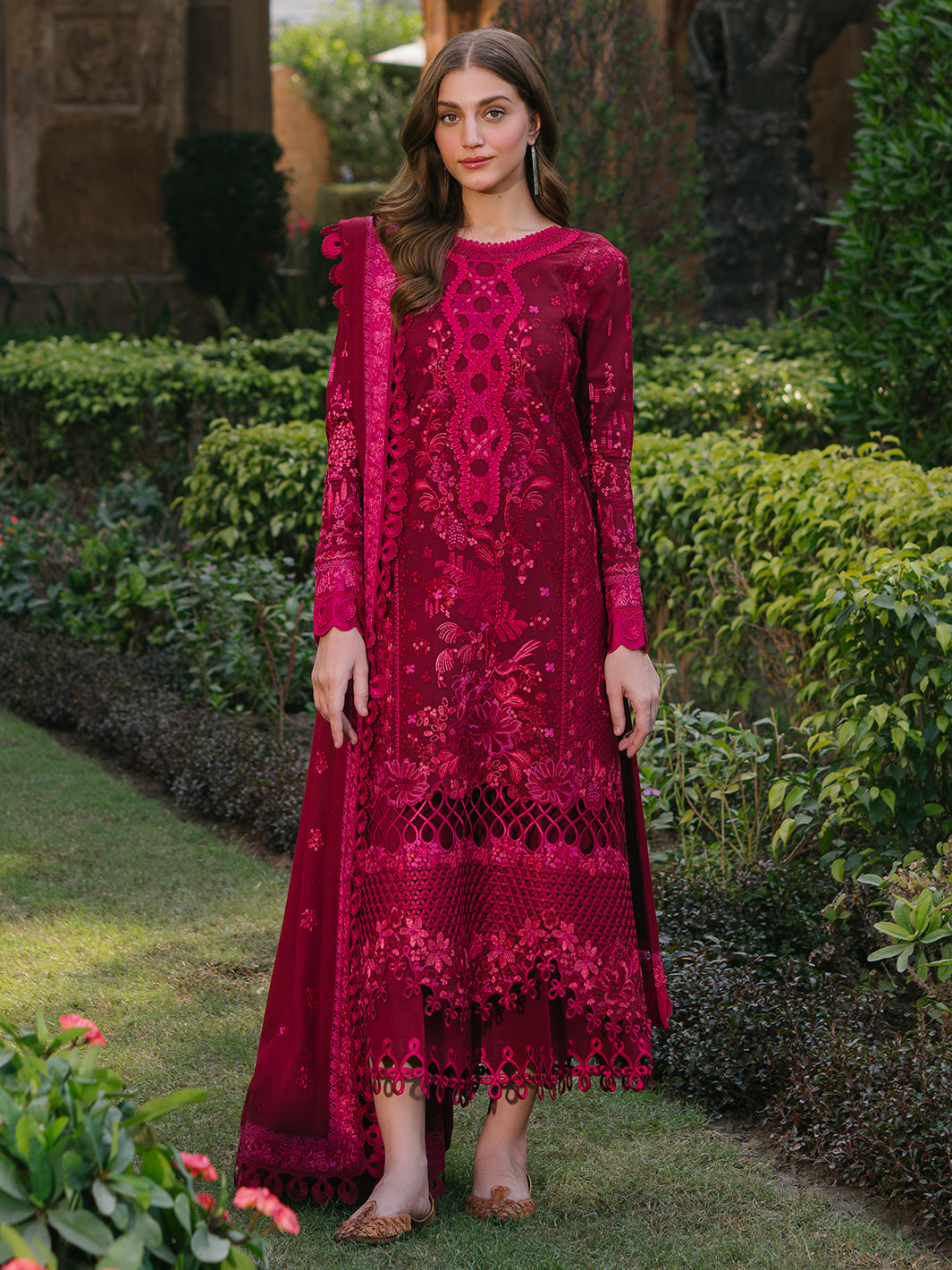 Bin Ilyaas - Gulabi Baagh Karandi Winter Collection '24