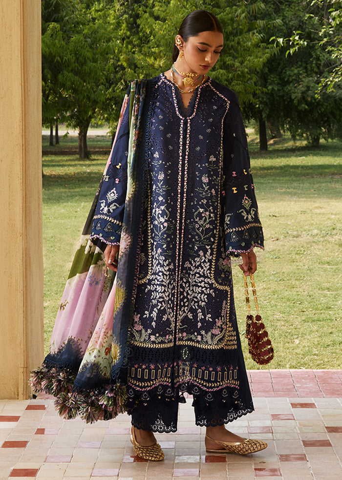 Suffuse - Luxury Lawn Collection '25