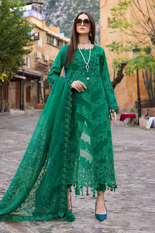 Maria B - Luxury Lawn '25
