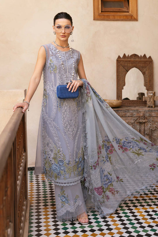 Maria B - Luxury Lawn '25