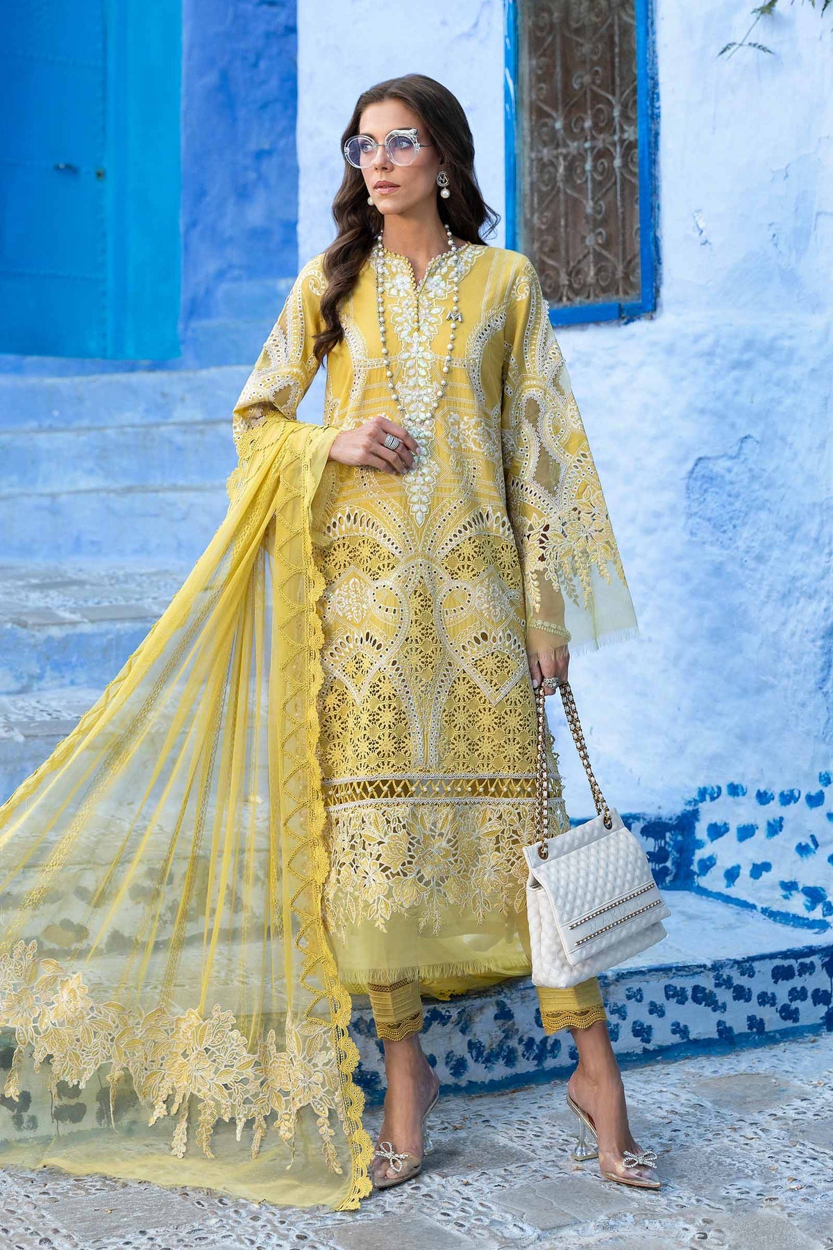 Maria B - Luxury Lawn '25