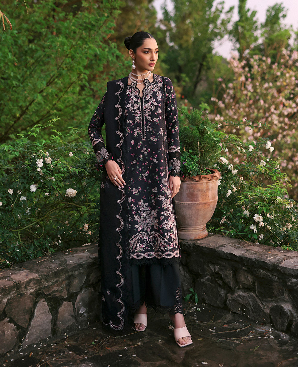 Republic - Summer Unstitched Lawn '25