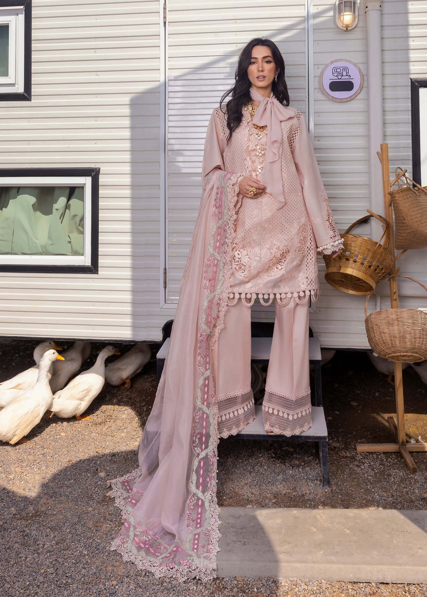 Saira Shakira - Unstitched Lawn '25