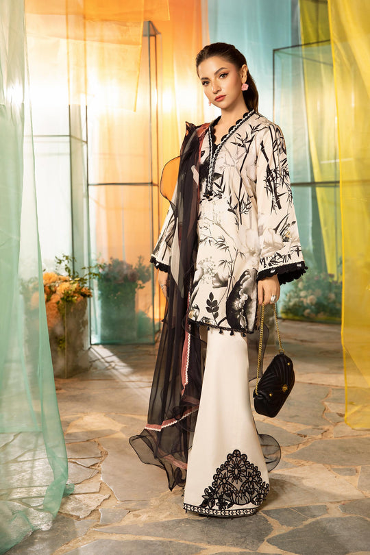 Maria B - M Basic Lawn '25