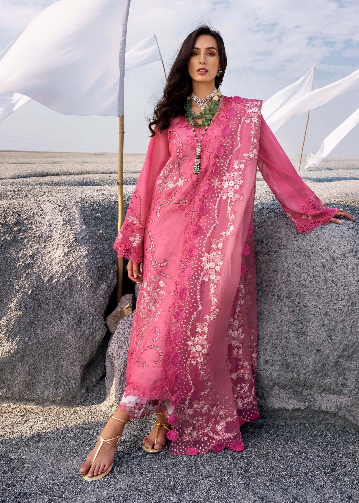 Saira Shakira - Unstitched Lawn '25