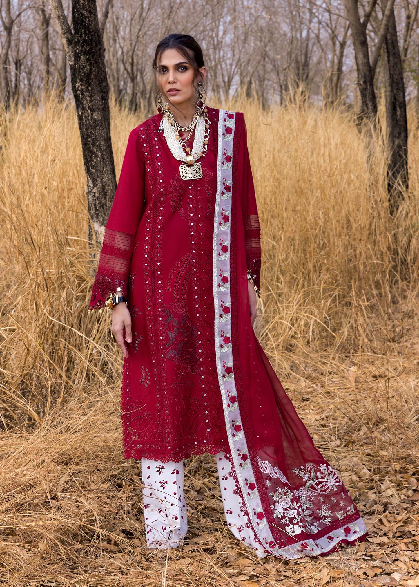 Saira Shakira - Unstitched Lawn '25