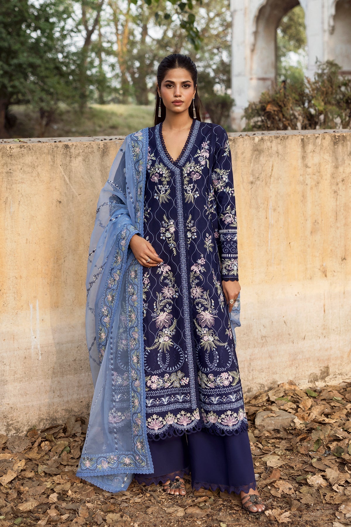 Afrozeh - Mulaqaat Collection '25