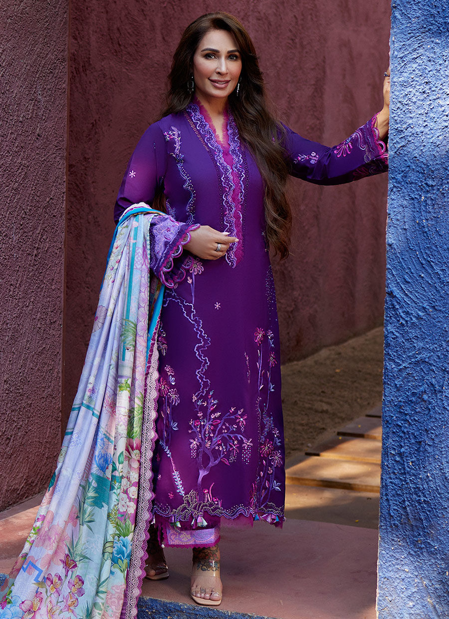 Farah Talib Aziz - Suay Lawn '24