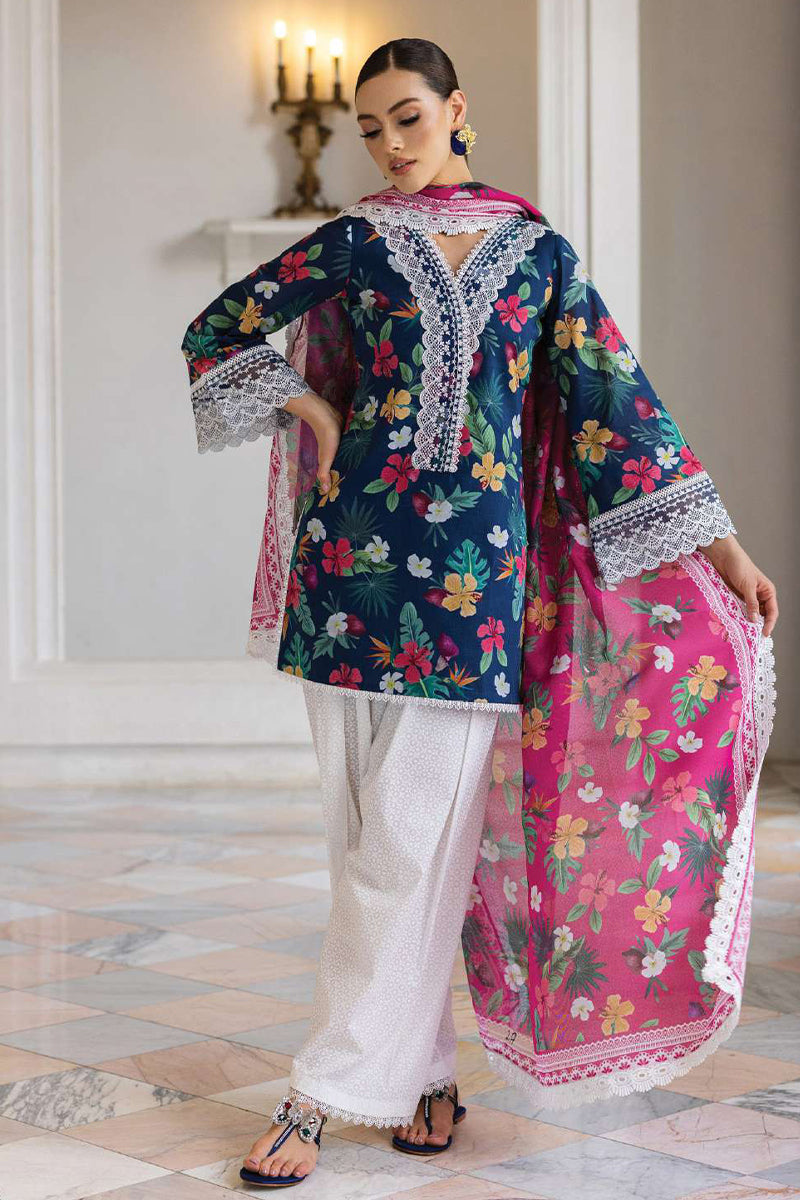 Tahra Lawn By Zainab Chottani '23