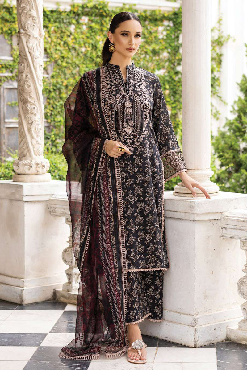 Tahra Lawn By Zainab Chottani '23