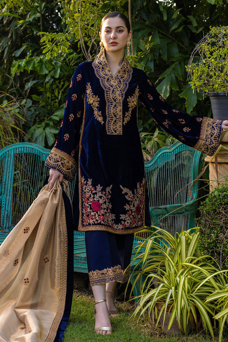 Zainab Chottani - Velvet Unstitched '22