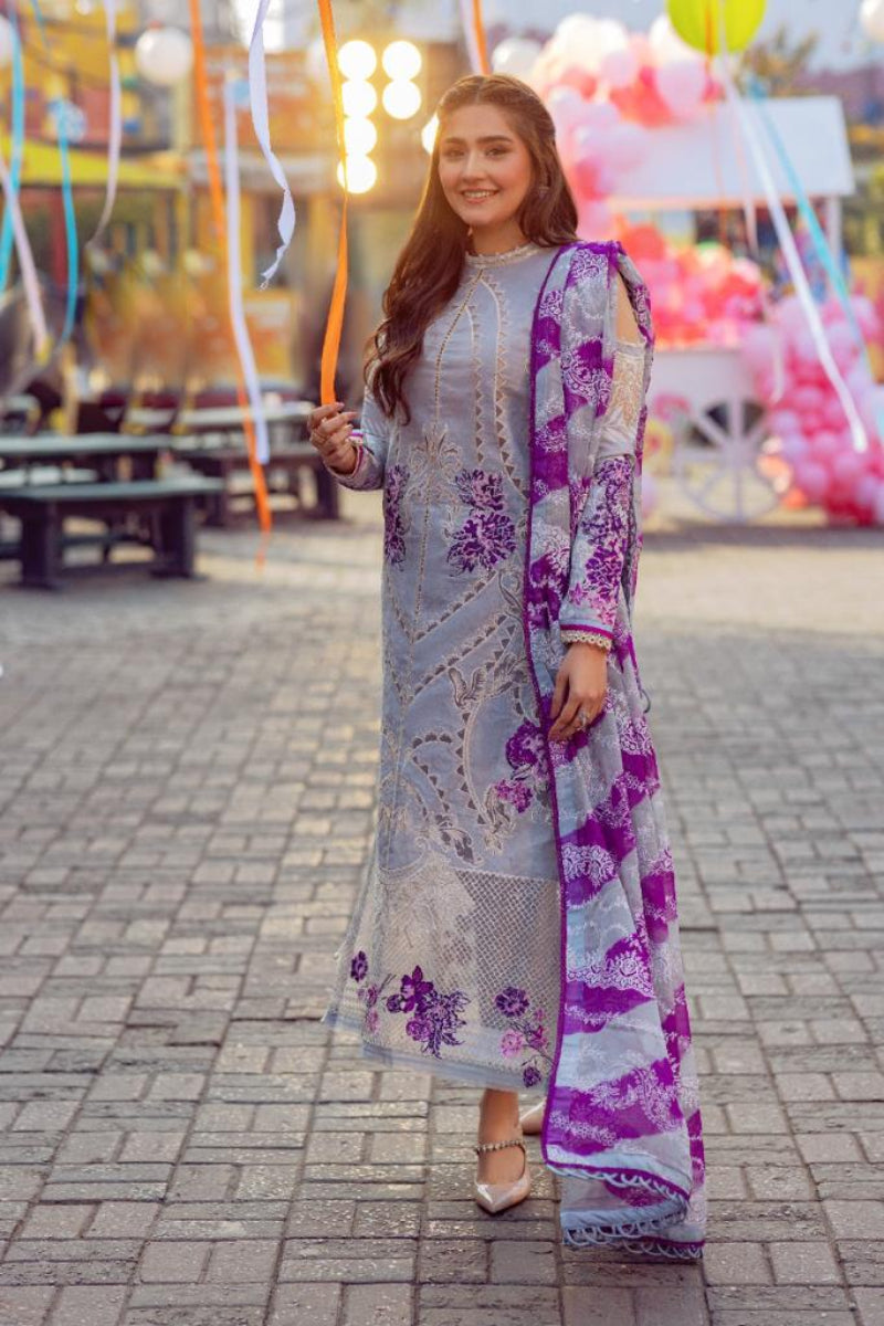 Lilibet Luxury Lawn'22