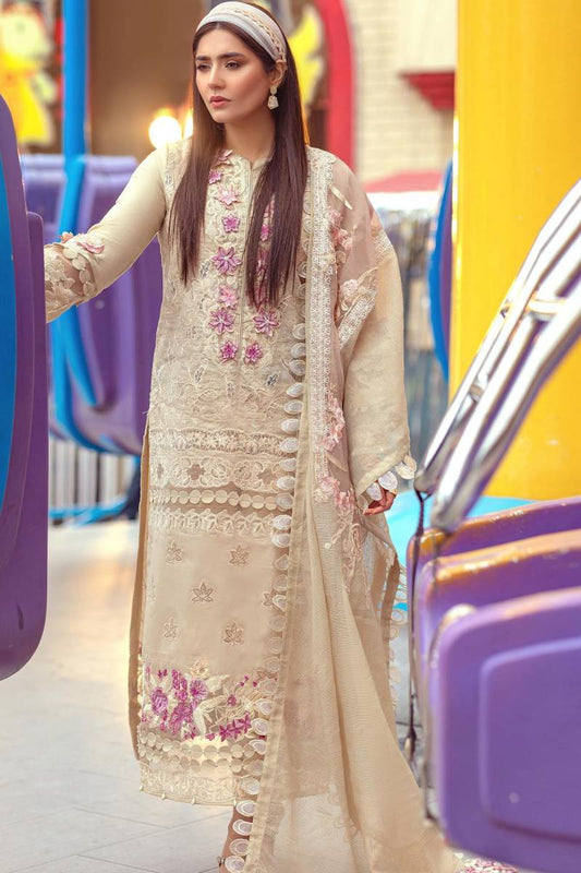 Lilibet Luxury Lawn'22