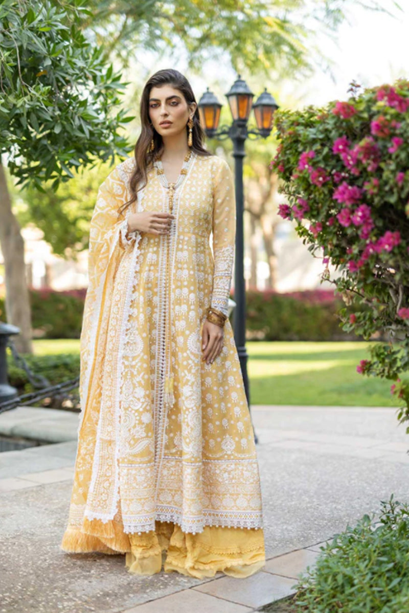 Luxury Lawn '22