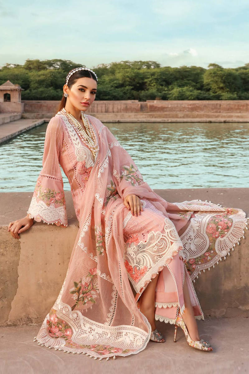 Crimson x Saira Shakira Luxury Lawn Collection '22