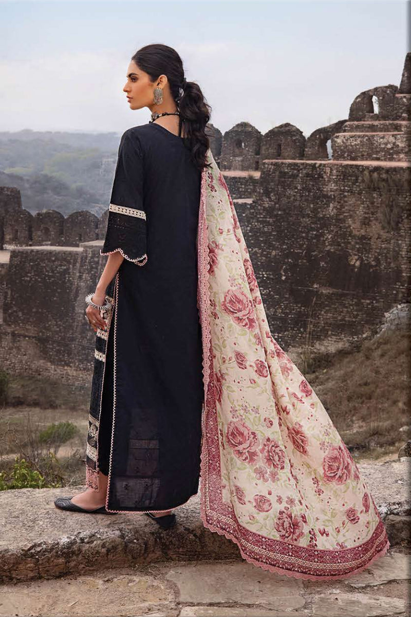 Zainab Chottani Chikankari'22