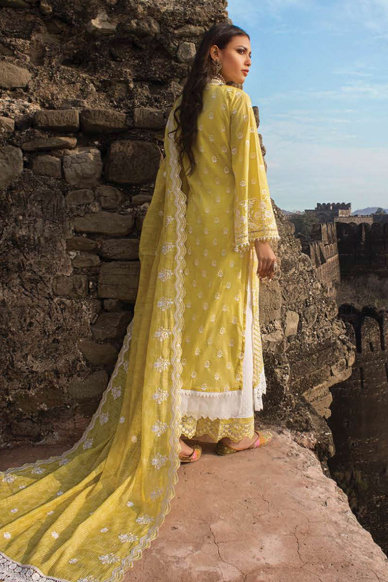 Zainab Chottani Chikankari'22