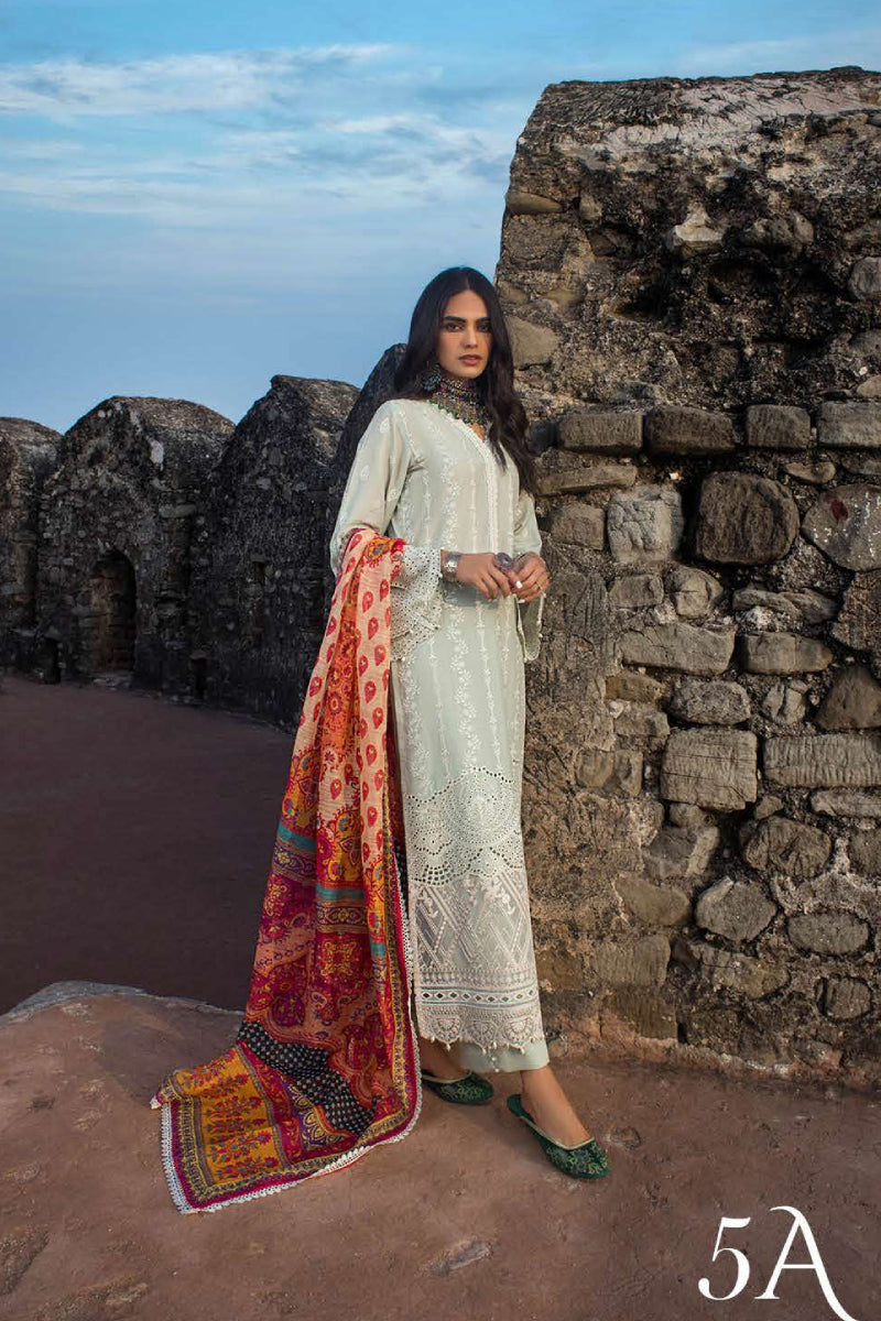 Zainab Chottani Chikankari'22