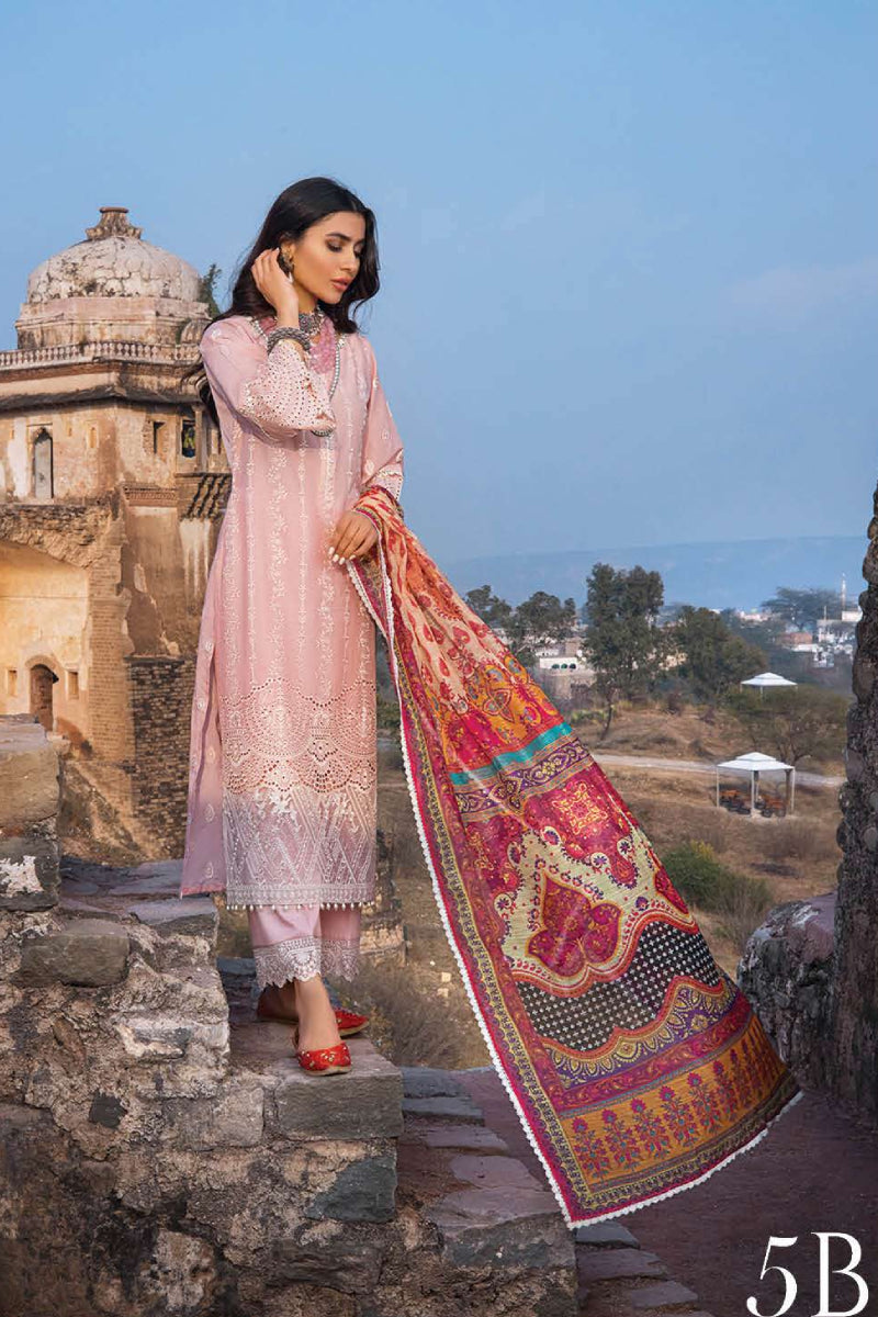 Zainab Chottani Chikankari'22