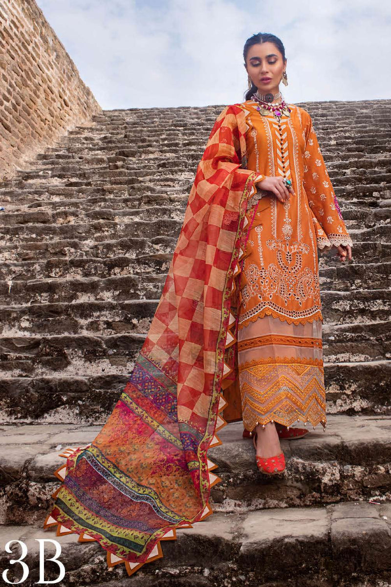 Zainab Chottani Chikankari'22