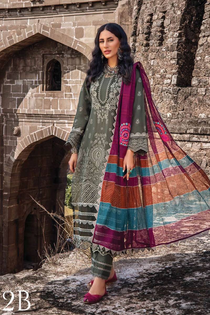 Zainab Chottani Chikankari'22