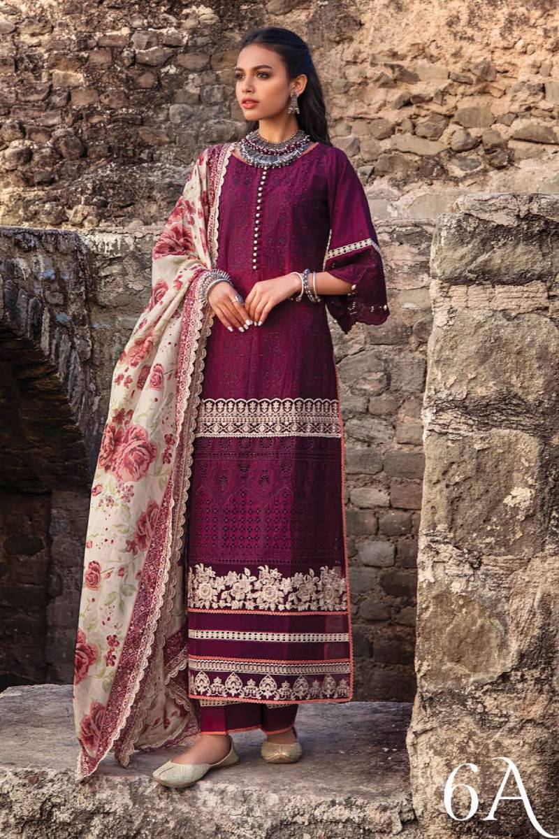Zainab Chottani Chikankari'22
