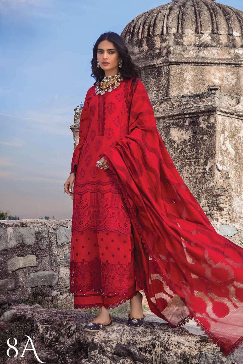 Zainab Chottani Chikankari'22