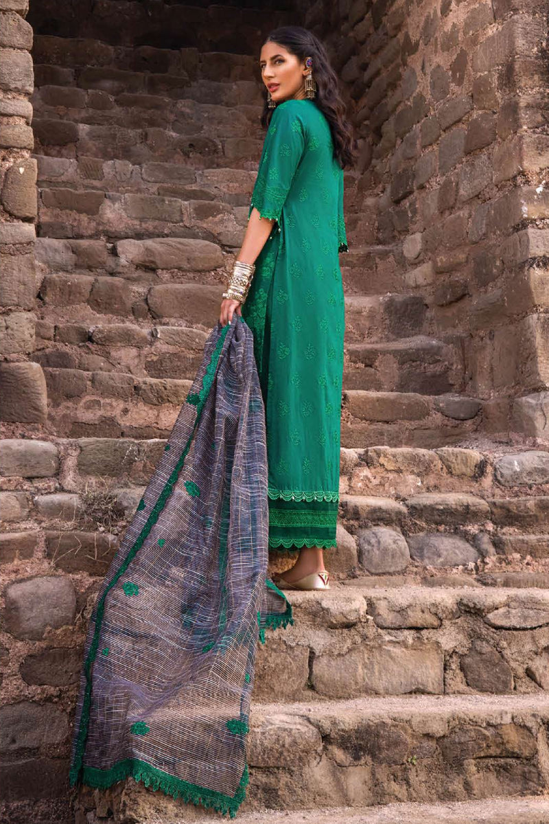 Zainab Chottani Chikankari'22