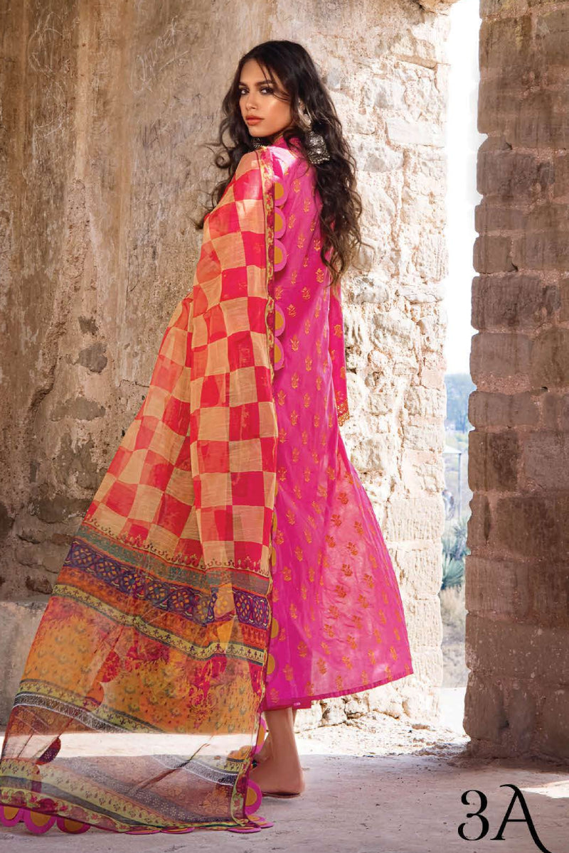Zainab Chottani Chikankari'22